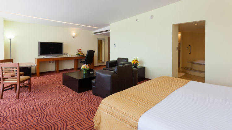 Holiday Inn Puebla Finsa Suite