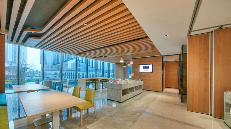 <b>Holiday Inn Express Fuzhou Downtown Restaurant</b>. Images powered by <a href="https://www.leonardoworldwide.com/" title="Leonardo Worldwide" target="_blank">Leonardo</a>.