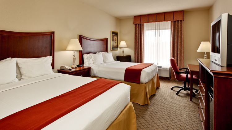 Holiday Inn Express Morristown Room