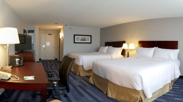 Holiday Inn Ottawa East Room
