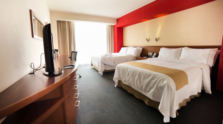 Holiday Inn Express Guadalajara Expo Room