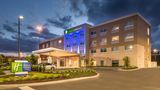 Holiday Inn Express/Suites Wesley Chapel Exterior