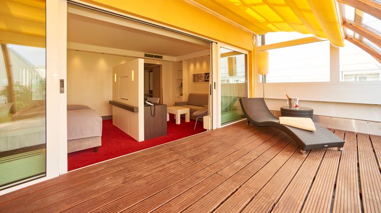 Holiday Inn Berlin Airport Suite