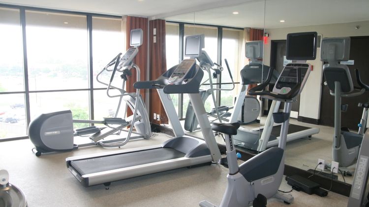 Holiday Inn Express & Suites Medical Health Club
