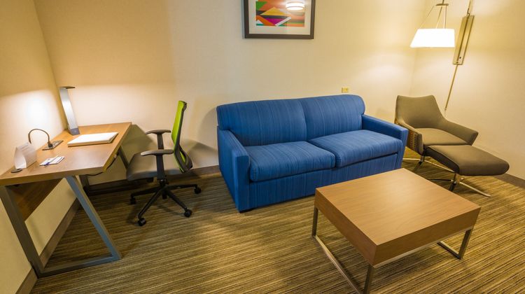 Holiday Inn Express Room