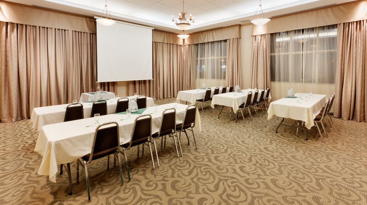 Holiday Inn Lethbridge Meeting