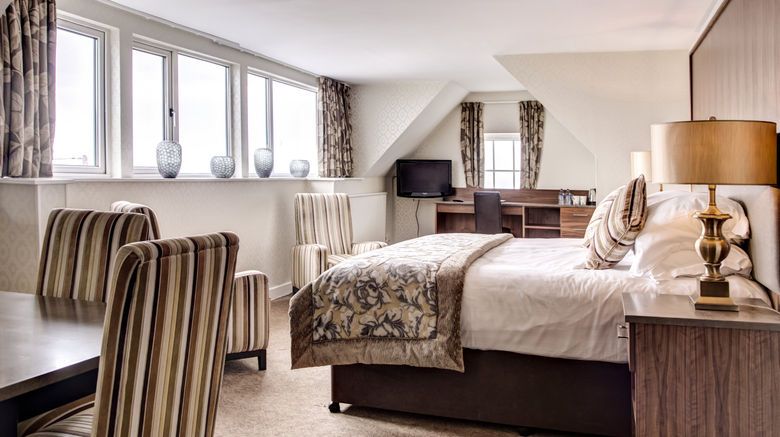 <b>Ballygally Castle Hotel Suite</b>. Images powered by <a href="https://www.leonardoworldwide.com/" title="Leonardo Worldwide" target="_blank">Leonardo</a>.