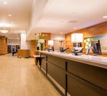 Holiday Inn Golden Gateway Lobby