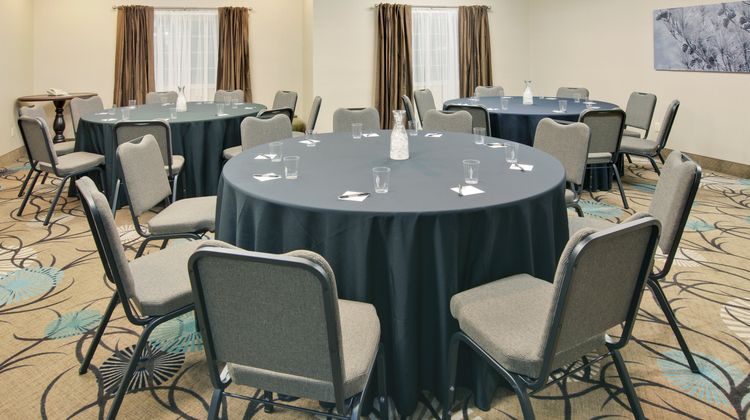 Holiday Inn Express Monticello Meeting