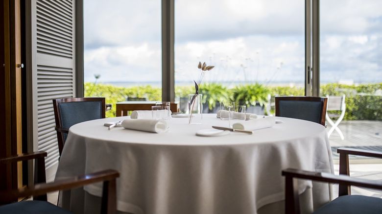 <b>Hotel Anne de Bretagne Restaurant</b>. Images powered by <a href="https://www.leonardoworldwide.com/" title="Leonardo Worldwide" target="_blank">Leonardo</a>.