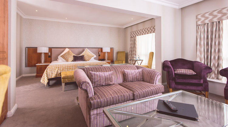 Everglades Hotel Suite