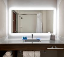 Holiday Inn Express CLT Arpt Belmont Room
