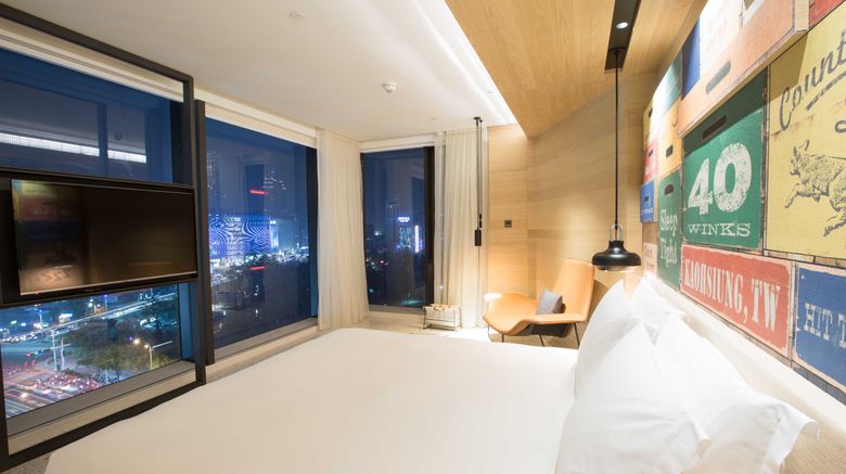 <b>Hotel Indigo Kaohsiung Central Park Room</b>. Images powered by <a href="https://www.leonardoworldwide.com/" title="Leonardo Worldwide" target="_blank">Leonardo</a>.