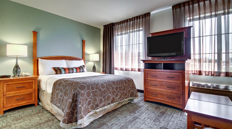 <b>Staybridge Suites Room</b>. Images powered by <a href="https://www.leonardoworldwide.com/" title="Leonardo Worldwide" target="_blank">Leonardo</a>.