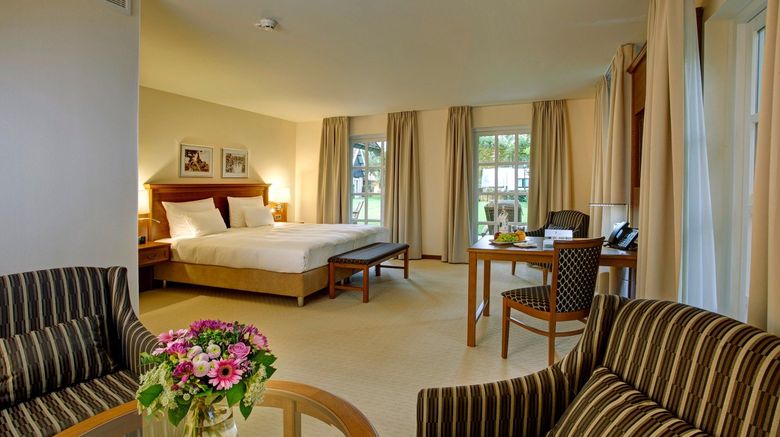 <b>Parkhotel De Wiemsel Suite</b>. Images powered by <a href="https://www.leonardoworldwide.com/" title="Leonardo Worldwide" target="_blank">Leonardo</a>.
