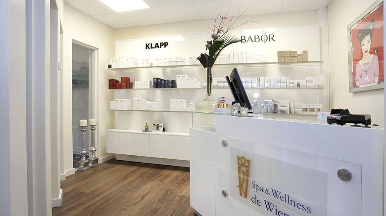 <b>Parkhotel De Wiemsel Spa</b>. Images powered by <a href="https://www.leonardoworldwide.com/" title="Leonardo Worldwide" target="_blank">Leonardo</a>.