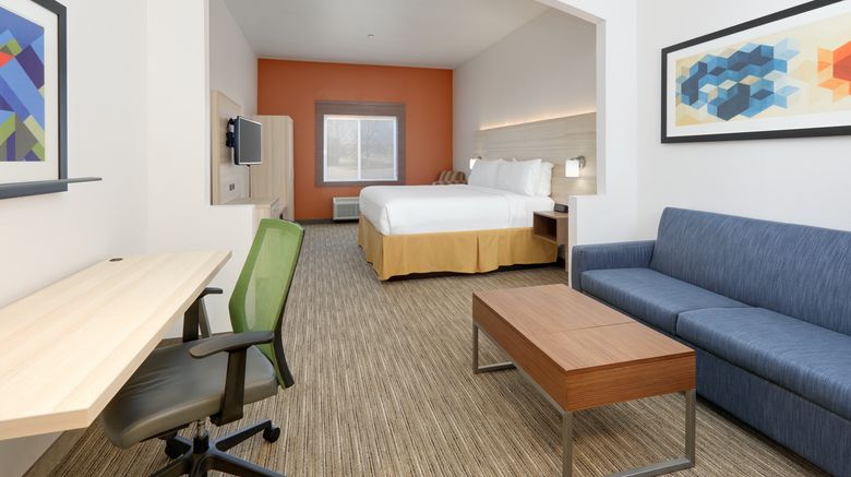 <b>Holiday Inn Express Hotel & Suites Suite</b>. Images powered by <a href="https://www.leonardoworldwide.com/" title="Leonardo Worldwide" target="_blank">Leonardo</a>.