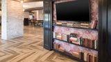 Crowne Plaza Saddle Brook Lobby