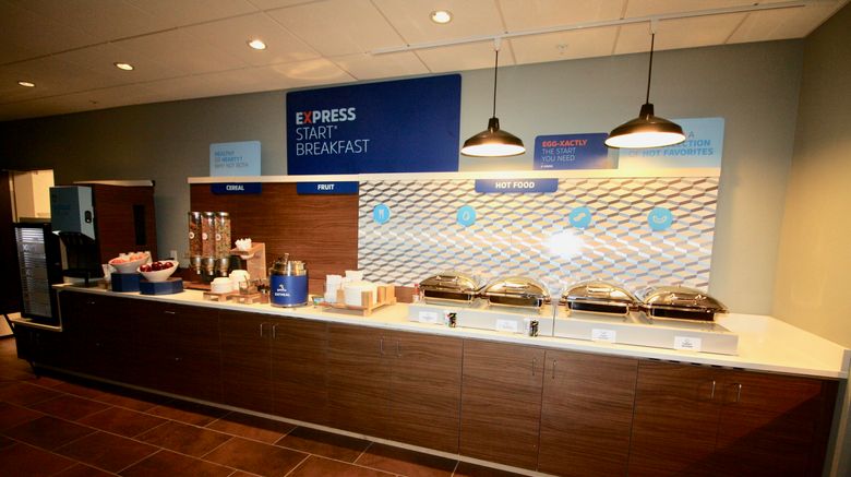 <b>Holiday Inn Express Stes University Area Restaurant</b>. Images powered by <a href="https://www.leonardoworldwide.com/" title="Leonardo Worldwide" target="_blank">Leonardo</a>.