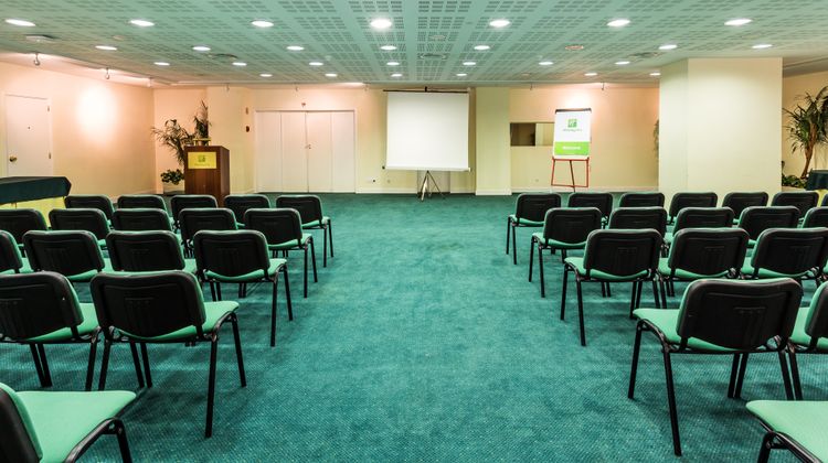 Holiday Inn Lisbon Meeting