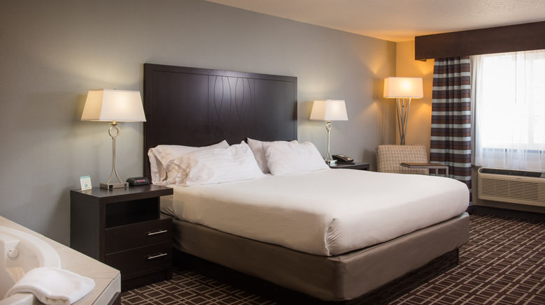 <b>Holiday Inn Express Le Claire Riverfront Suite</b>. Images powered by <a href="https://www.leonardoworldwide.com/" title="Leonardo Worldwide" target="_blank">Leonardo</a>.