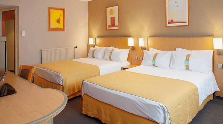 <b>Holiday Inn Calais Room</b>. Images powered by <a href="https://www.leonardoworldwide.com/" title="Leonardo Worldwide" target="_blank">Leonardo</a>.