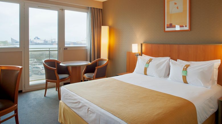<b>Holiday Inn Calais Room</b>. Images powered by <a href="https://www.leonardoworldwide.com/" title="Leonardo Worldwide" target="_blank">Leonardo</a>.