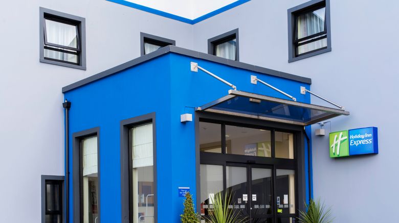 <b>Holiday Inn Express Antrim Exterior</b>. Images powered by <a href="https://www.leonardoworldwide.com/" title="Leonardo Worldwide" target="_blank">Leonardo</a>.