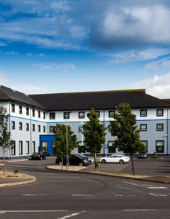 Holiday Inn Express Antrim