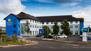 Holiday Inn Express Antrim