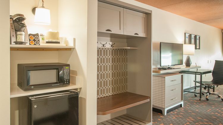 Holiday Inn Pensacola - University Area Room