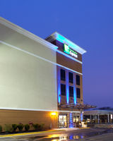 Holiday Inn Express Washington DC-BW Pkw