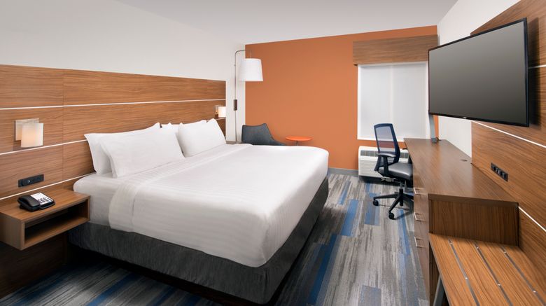 <b>Holiday Inn Express & Sts College Park Room</b>. Images powered by <a href="https://www.leonardoworldwide.com/" title="Leonardo Worldwide" target="_blank">Leonardo</a>.