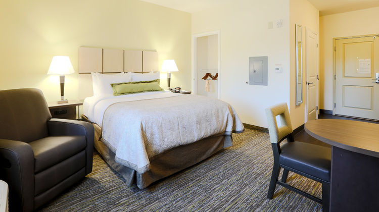 Candlewood Suites Auburn Room