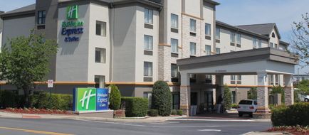 Holiday Inn Express Hotel & Suites Exterior