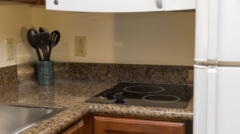 <b>Staybridge Suites Columbus Room</b>. Images powered by <a href="https://www.leonardoworldwide.com/" title="Leonardo Worldwide" target="_blank">Leonardo</a>.
