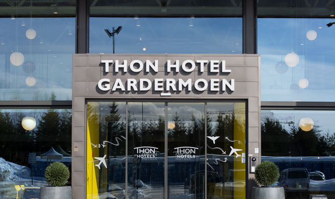 Thon Hotel Gardermoen Exterior