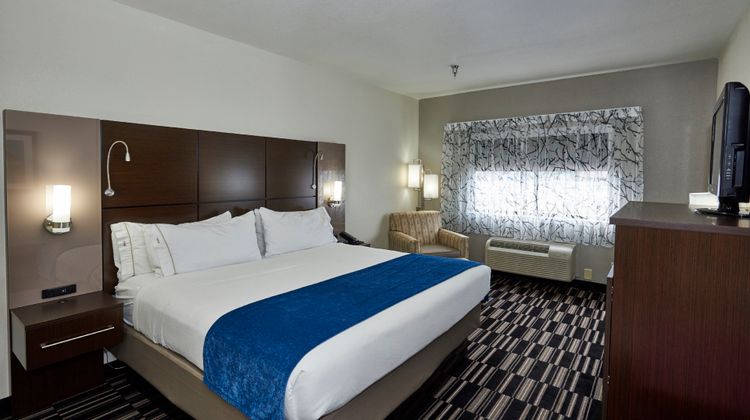 Holiday Inn Express Room