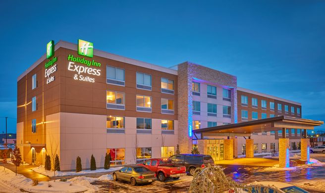 Holiday Inn Express & Suites Hermiston Exterior