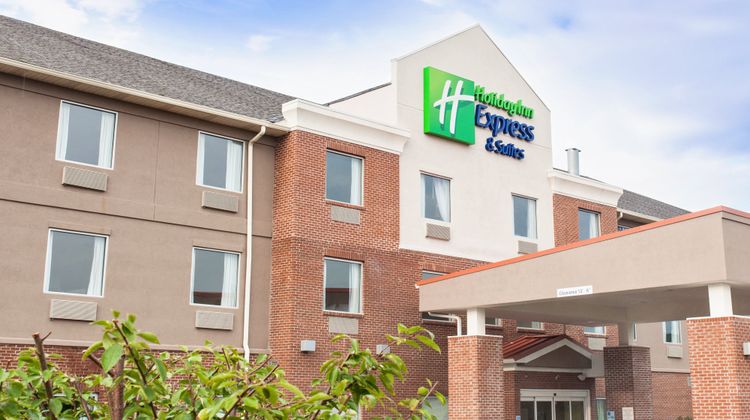 Holiday Inn & Suites, Sweetwater Exterior