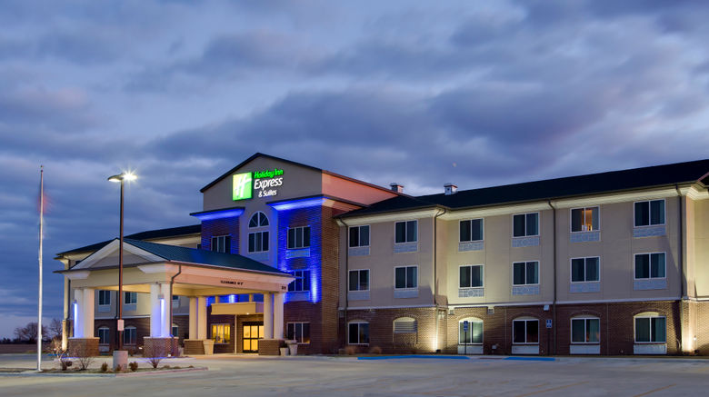 <b>Holiday Inn Express & Suites Nevada Exterior</b>. Images powered by <a href="https://www.leonardoworldwide.com/" title="Leonardo Worldwide" target="_blank">Leonardo</a>.