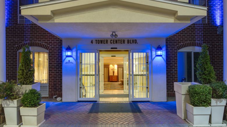 <b>Holiday Inn Express East Brunswick Exterior</b>. Images powered by <a href="https://www.leonardoworldwide.com/" title="Leonardo Worldwide" target="_blank">Leonardo</a>.