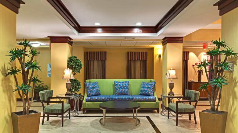 <b>Holiday Inn Express East Brunswick Lobby</b>. Images powered by <a href="https://www.leonardoworldwide.com/" title="Leonardo Worldwide" target="_blank">Leonardo</a>.