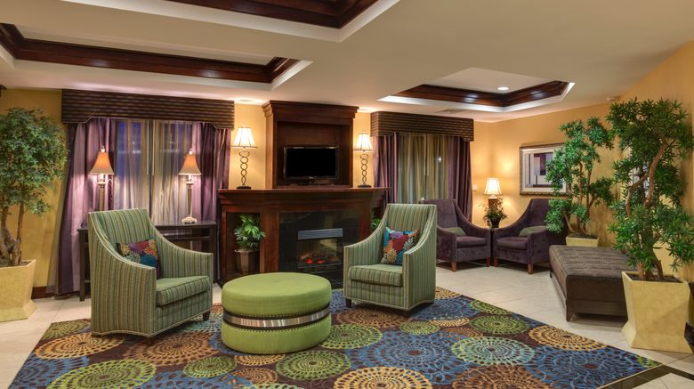 <b>Holiday Inn Express East Brunswick Lobby</b>. Images powered by <a href="https://www.leonardoworldwide.com/" title="Leonardo Worldwide" target="_blank">Leonardo</a>.