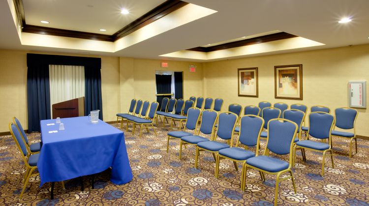 Holiday Inn Express East Brunswick Meeting