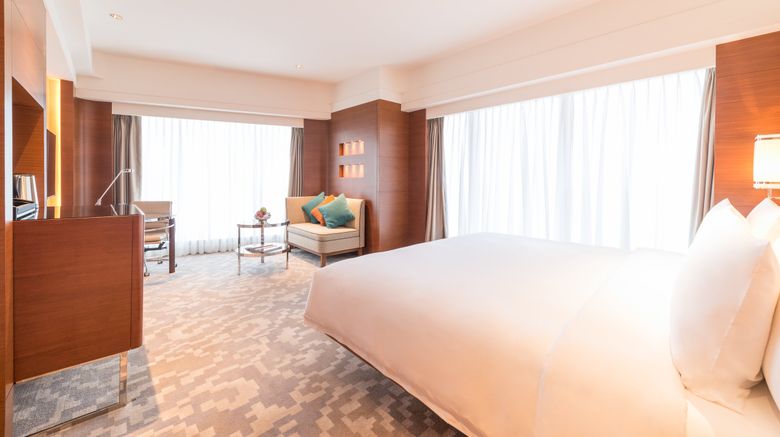 <b>Crowne Plaza Macau Room</b>. Images powered by <a href="https://www.leonardoworldwide.com/" title="Leonardo Worldwide" target="_blank">Leonardo</a>.