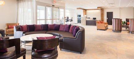 Crowne Plaza Burr Ridge Lobby