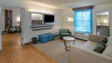 EVEN Hotel Norwalk Suite