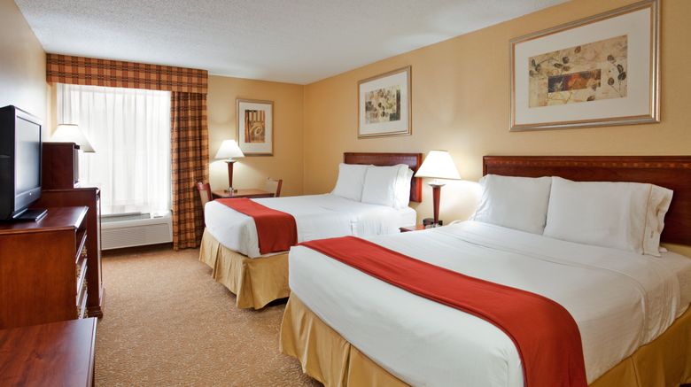 <b>Holiday Inn Express & Suites St. Louis W Room</b>. Images powered by <a href="https://www.leonardoworldwide.com/" title="Leonardo Worldwide" target="_blank">Leonardo</a>.