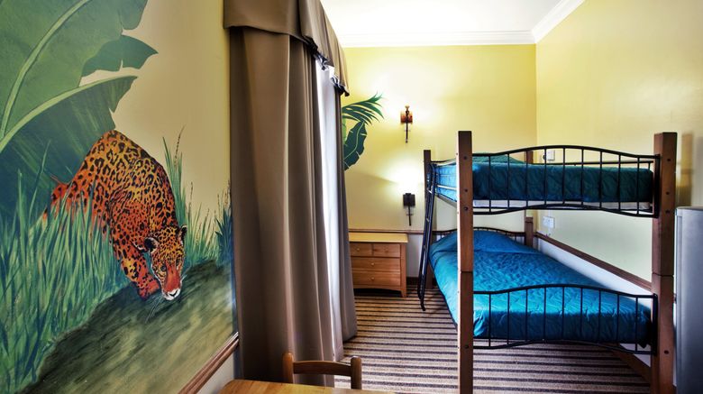 <b>Holiday Inn Express Byron Suite</b>. Images powered by <a href="https://www.leonardoworldwide.com/" title="Leonardo Worldwide" target="_blank">Leonardo</a>.